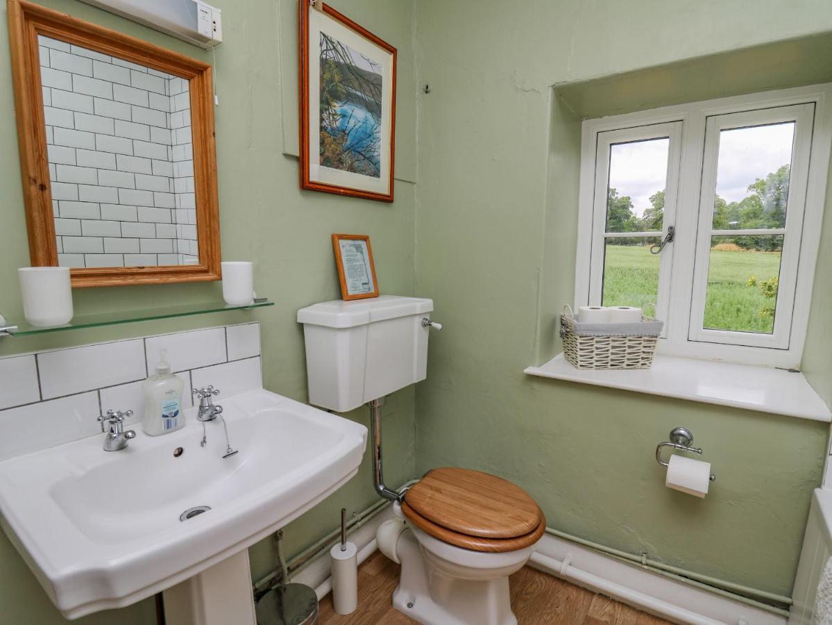Byrdir Cottage Llanwrthwl Ngoại thất bức ảnh