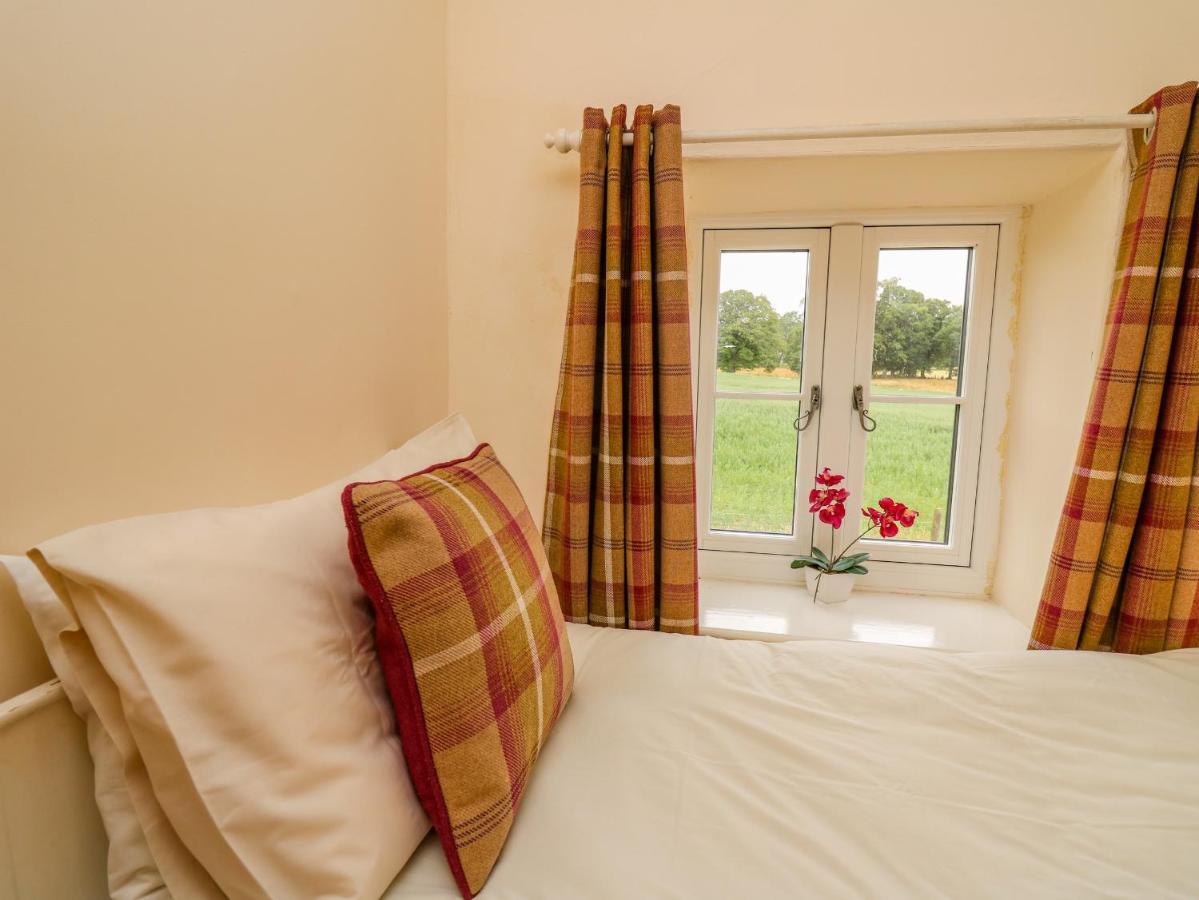 Byrdir Cottage Llanwrthwl Ngoại thất bức ảnh